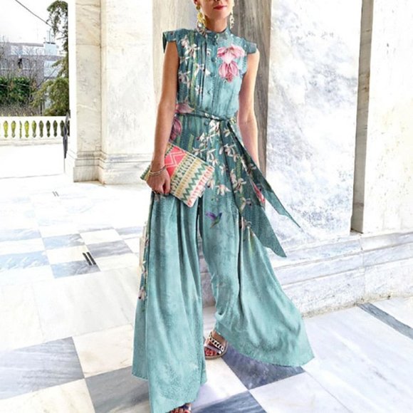 Retro Print Lady Belted Jumpsuit - Picture 2 of 3